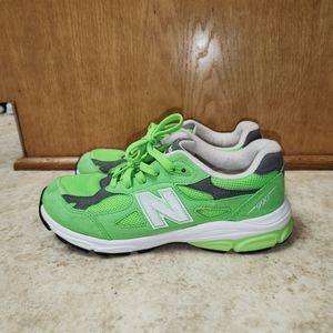 New Balance Sneakers